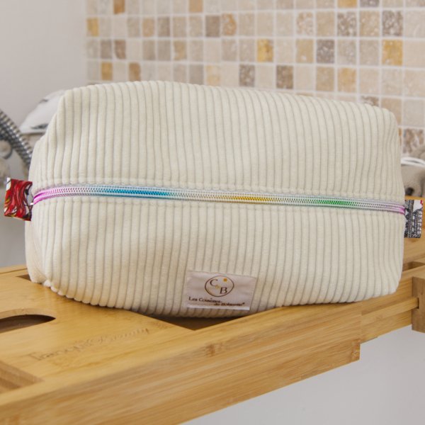 Trousse en velours cotelé écru intérieur Manga C de B Les cousettes de Bobinette