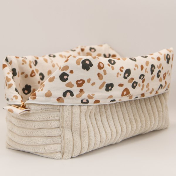 Trousse en velours cotelé écru intérieur Fauve C de B Les cousettes de Bobinette