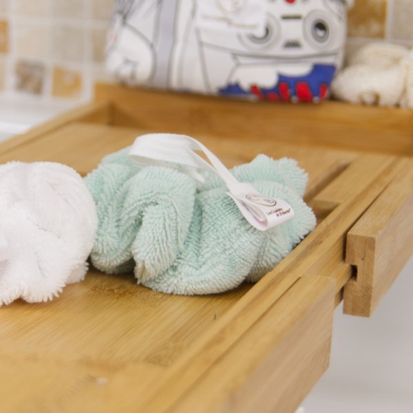 Fleur de douche extra douce lavable en micro éponge bambou Vert