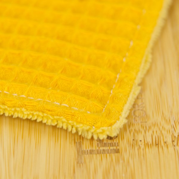 Lingettes démaquillantes lavables double face Jaune curcuma – Éponge bambou & nid d’abeille