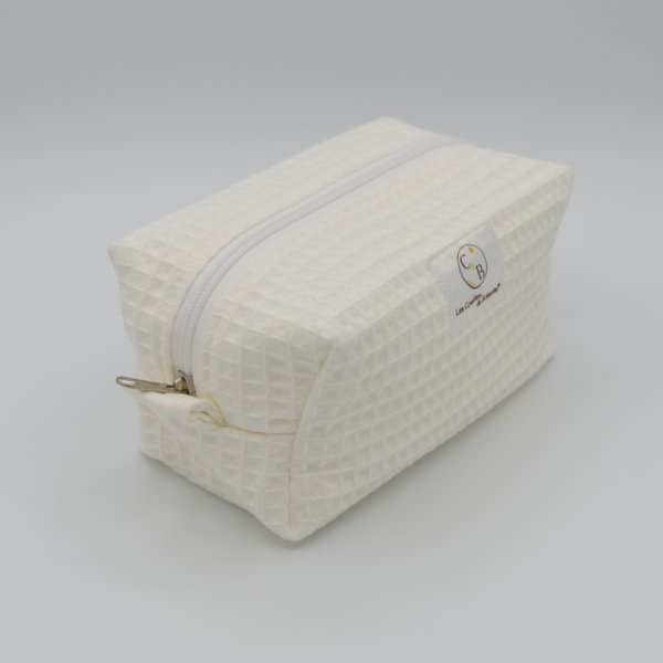 Trousse de toilette imperméable Écru – Nid d’abeille – Format 20x10x10 cm – Femme & Homme – Fait main France