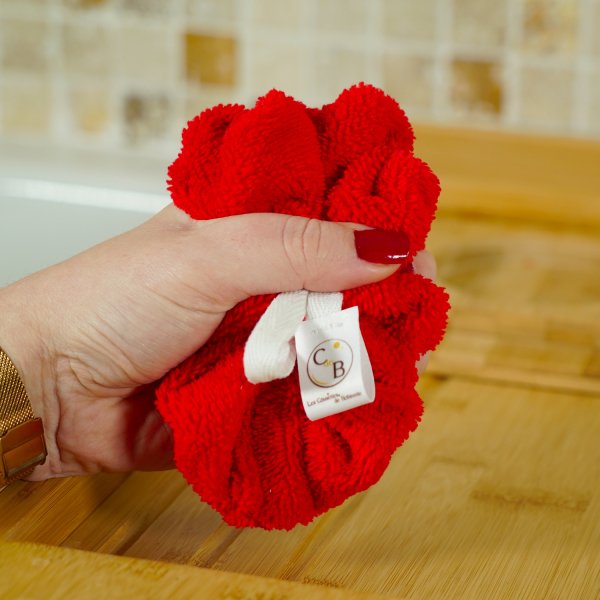 Lot de 2 fleurs de douche micro éponge bambou certifiée OEKO TEX. Rouge