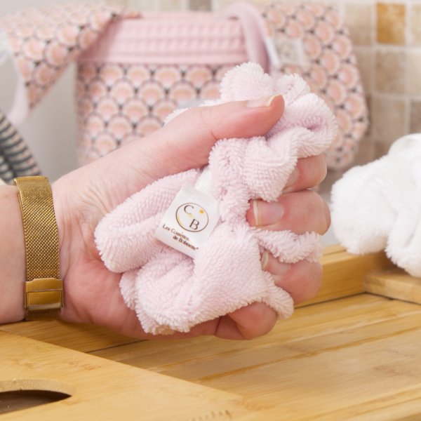 Fleurs de douche lavables en micro éponge bambou Blanc Rose