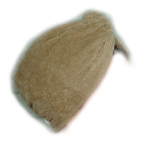 Serviette cheveux cappuccino vu de profil.