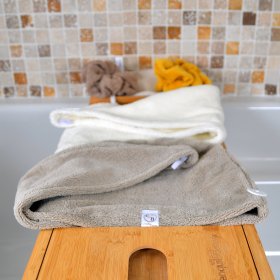 Lot de 2 serviettes visage en micro éponge bambou certifiée OEKO-TEX. Ecru Cappuccino