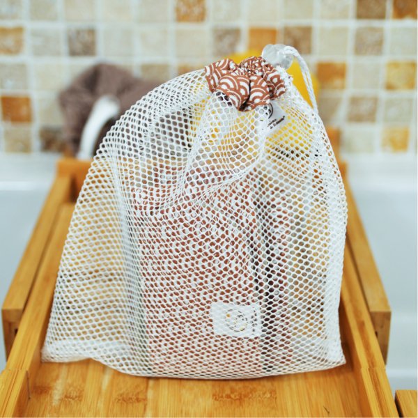 Ensemble de 7 lingettes démaquillantes, bandeau make-up et filet de lavage
