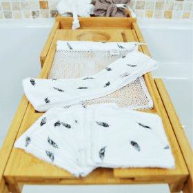 Ensemble de 7 lingettes démaquillantes, bandeau make-up et filet de lavage