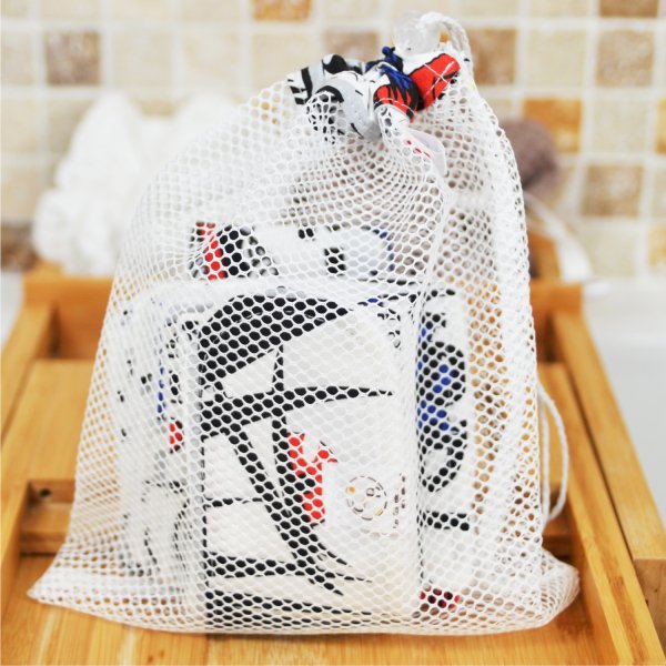 Ensemble de 7 lingettes démaquillantes, bandeau make-up et filet de lavage