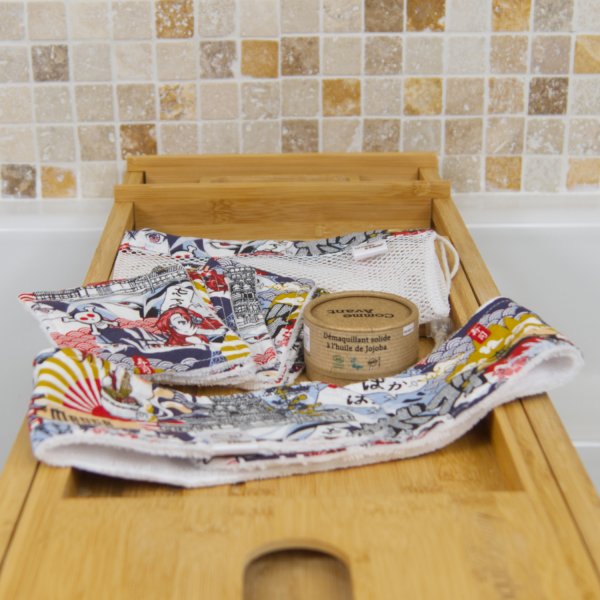 Pack de 7 lingettes démaquillantes, bandeau make-up, filet de lavage + démaquillant