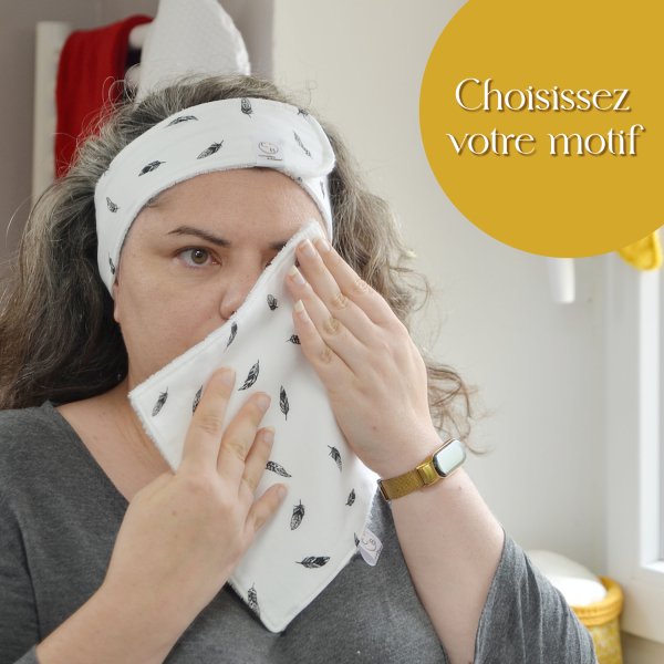 Serviette visage en coton et micro-éponge bambou OEKO-TEX Blanc Plumes. +/- 21 cm de côté.