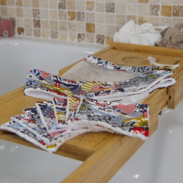 Ensemble de 7 lingettes démaquillantes, bandeau make-up et filet de lavage